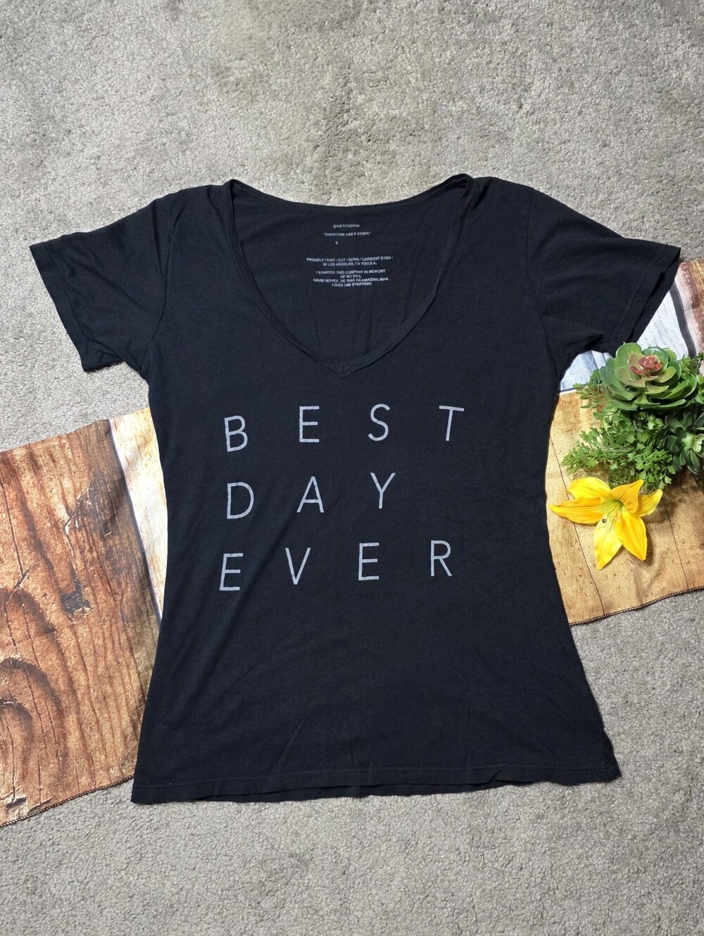 Good Hyouman Best Day Ever Shirt Black V-Neck Women's Size S